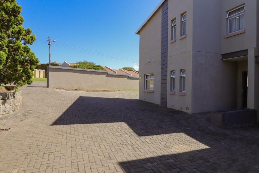 3 Bedroom Property for Sale in Beacon Bay Eastern Cape